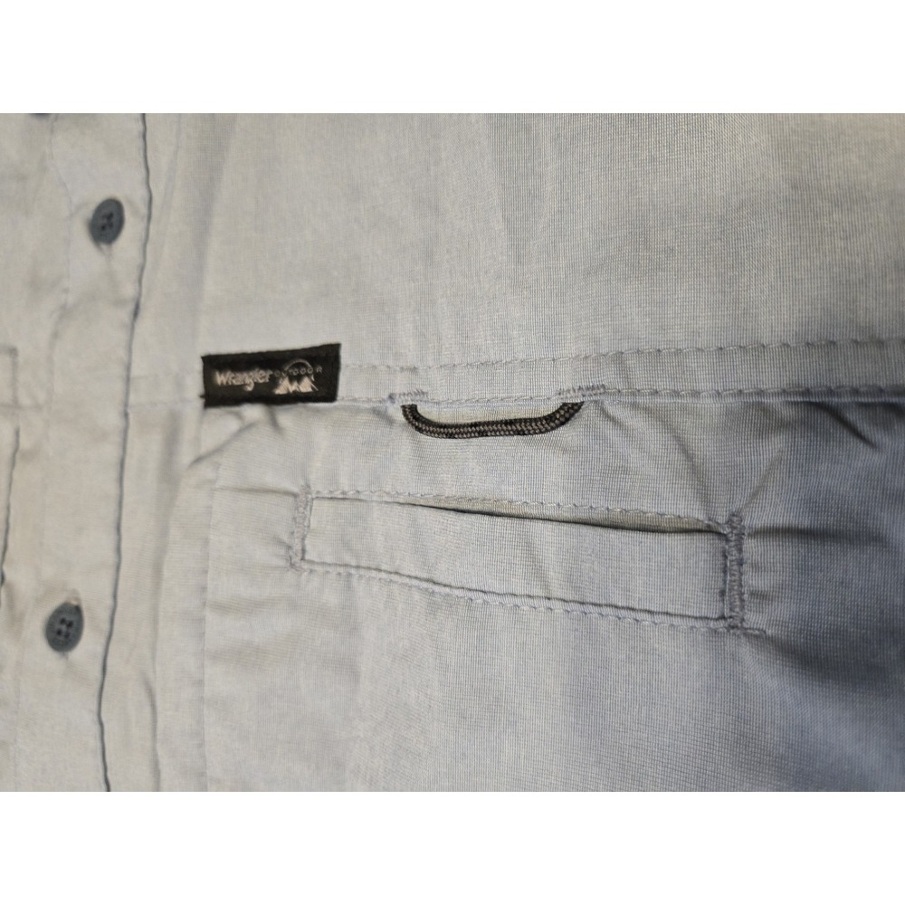 Wrangler Outdoor Series Mens‎ XL Blue Regular Fit Performance Button Up Shirt - Picture 2 of 9